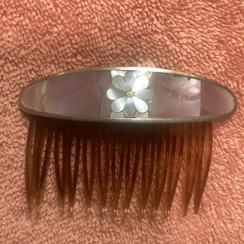 Pink Hair Comb - Picture 2 of 2